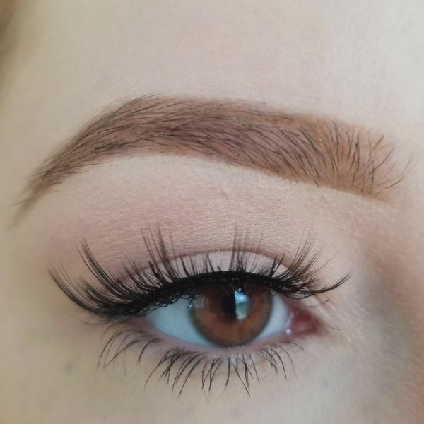 LASHAHOLIC Luxury Lashes