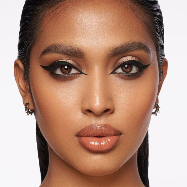 DANESSA MYRICKS Linework Paintbrush Fluid Eyeliner