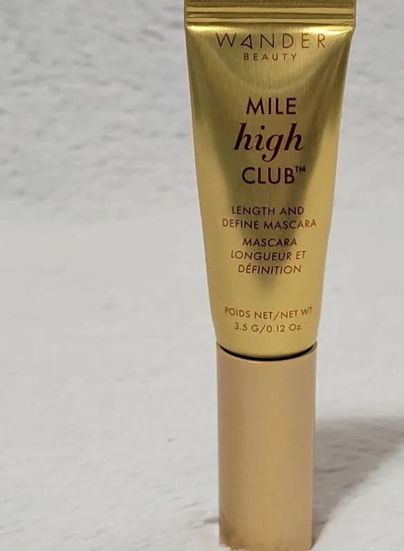WANDER BEAUTY Mile High Club Length and Define Mascara