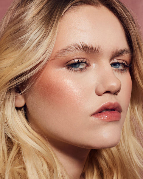 FENTY BEAUTY Cheeks Suede Powder Blush