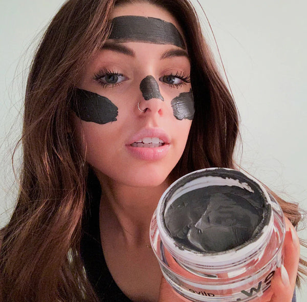 DEW OF THE GODS Alive Icelandic Silica Detox Mask