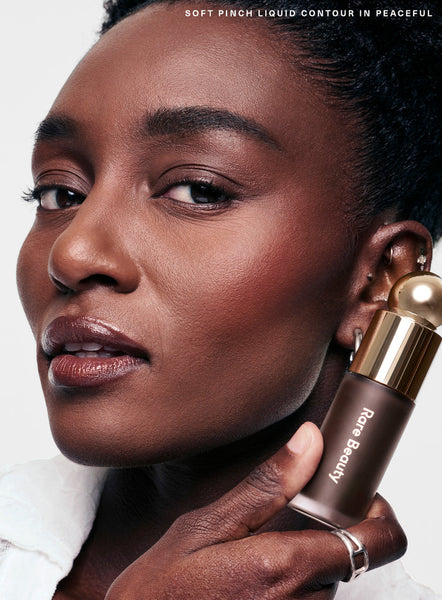 RARE BEAUTY Soft Pinch Liquid Contour