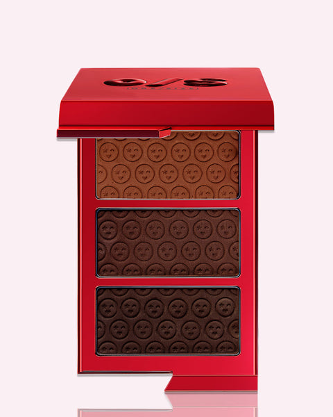 ONE SIZE BY PATRICK STARRR MADE FOR SHADE
BRONZE & SCULPT TRIO PALETTE