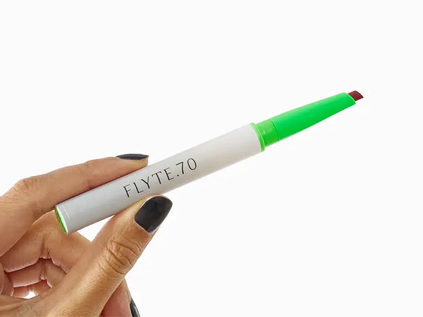 FLYTE.70 Chiseled Lip Liner